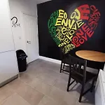 The Bob Marley \'One Love\' Apartment, Relaxed Vibes