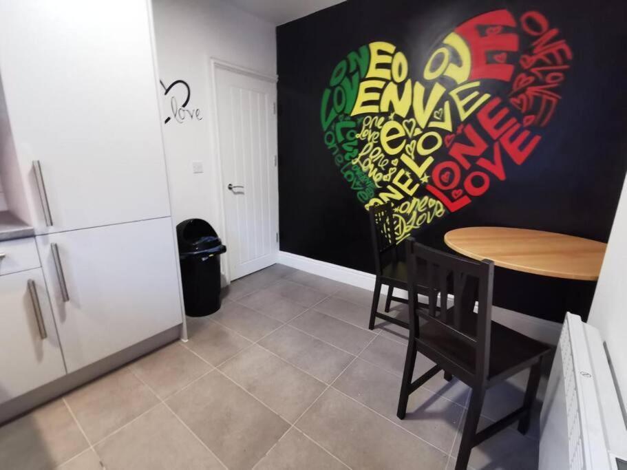 The Bob Marley 'one Love' Apartment, Relaxed Vibes Apartment Liverpool